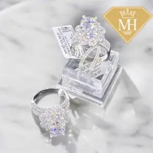  VÀNG BẠC MỘT HOÀ- CẦM ĐỒ