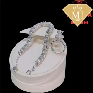 VÀNG BẠC MỘT HOÀ- CẦM ĐỒ