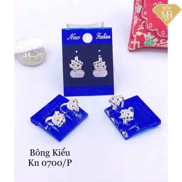  VÀNG BẠC MỘT HOÀ- CẦM ĐỒ