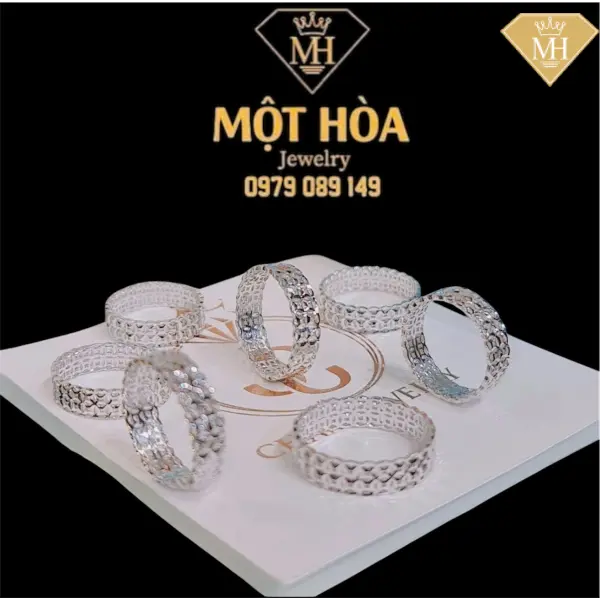  VÀNG BẠC MỘT HOÀ- CẦM ĐỒ
