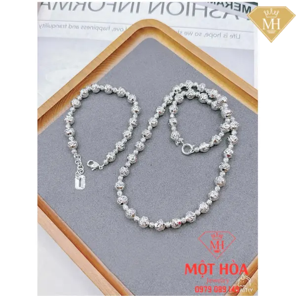 VÀNG BẠC MỘT HOÀ- CẦM ĐỒ